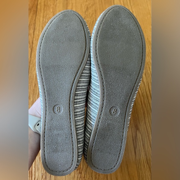 Universal Thread Ballet Flats - Picture 5 of 5